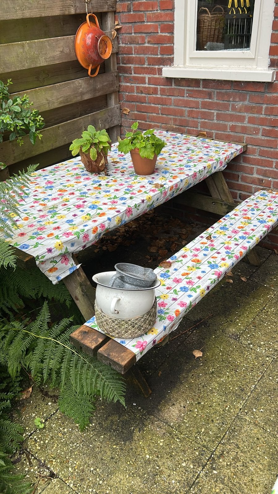 Stevige picknicktafel (mist één bank), Ophalen, Gebruikt, Rechthoekig, Hout