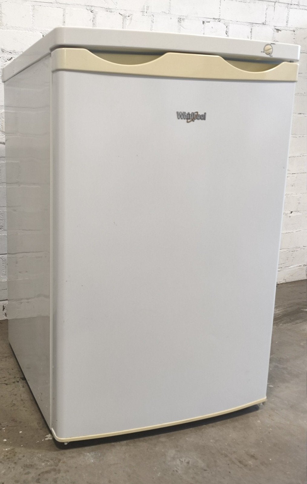 Compacte Whirlpool tafelmodel vrieskast met 4 laden, Minder dan 60 cm, Zo goed als nieuw, Energieklasse A of zuiniger, Vrijstaand