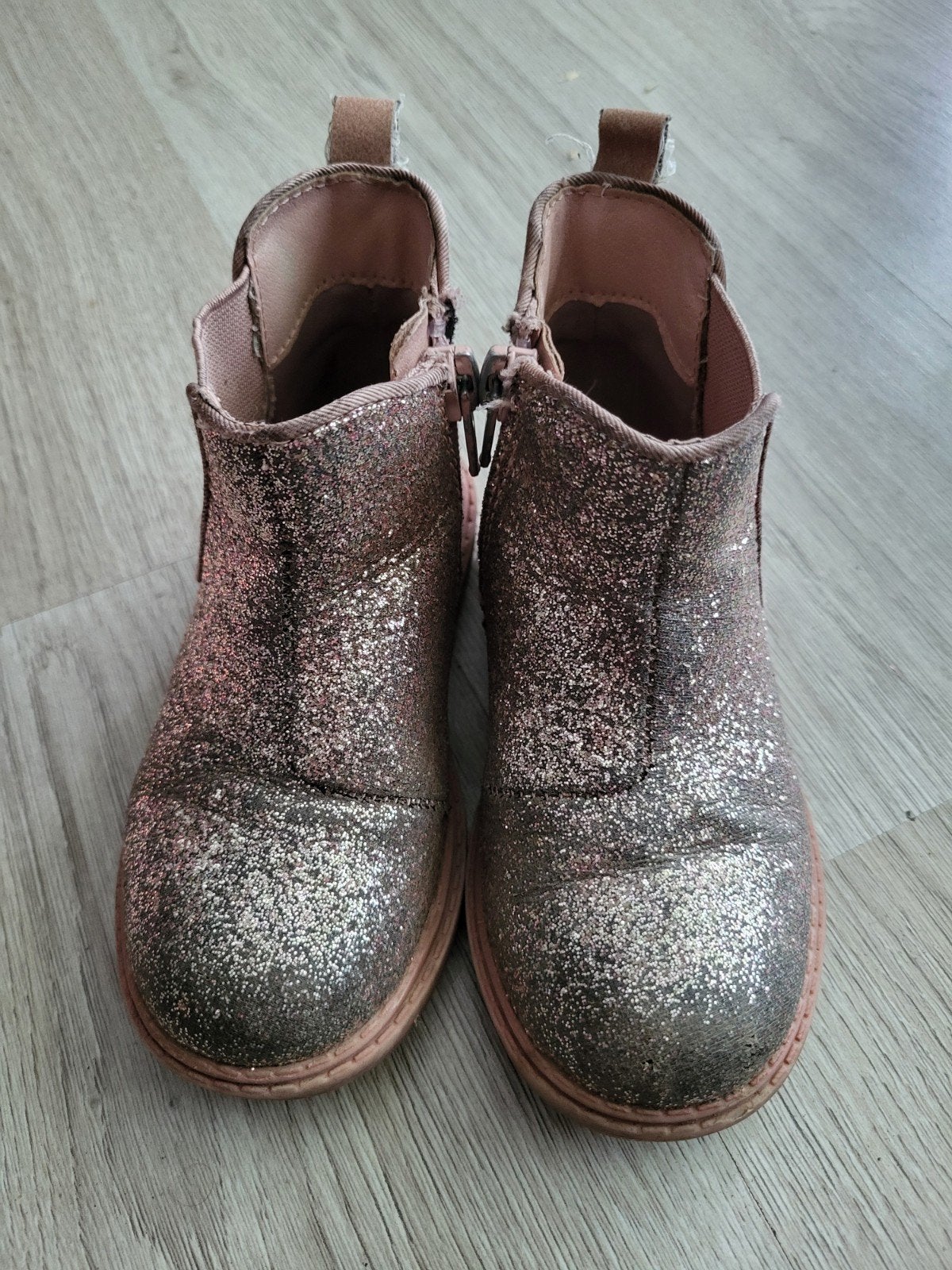 Gedragen glitterlaarsjes maat 24, Gebruikt, Meisje, Ophalen of Verzenden, Laarzen