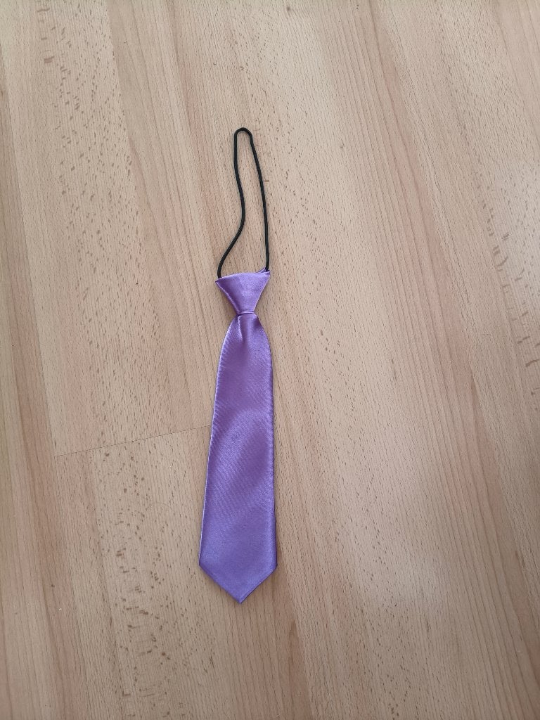 Paarse stropdas voor een kindje (zgan), Ophalen of Verzenden, Zo goed als nieuw, Meisje