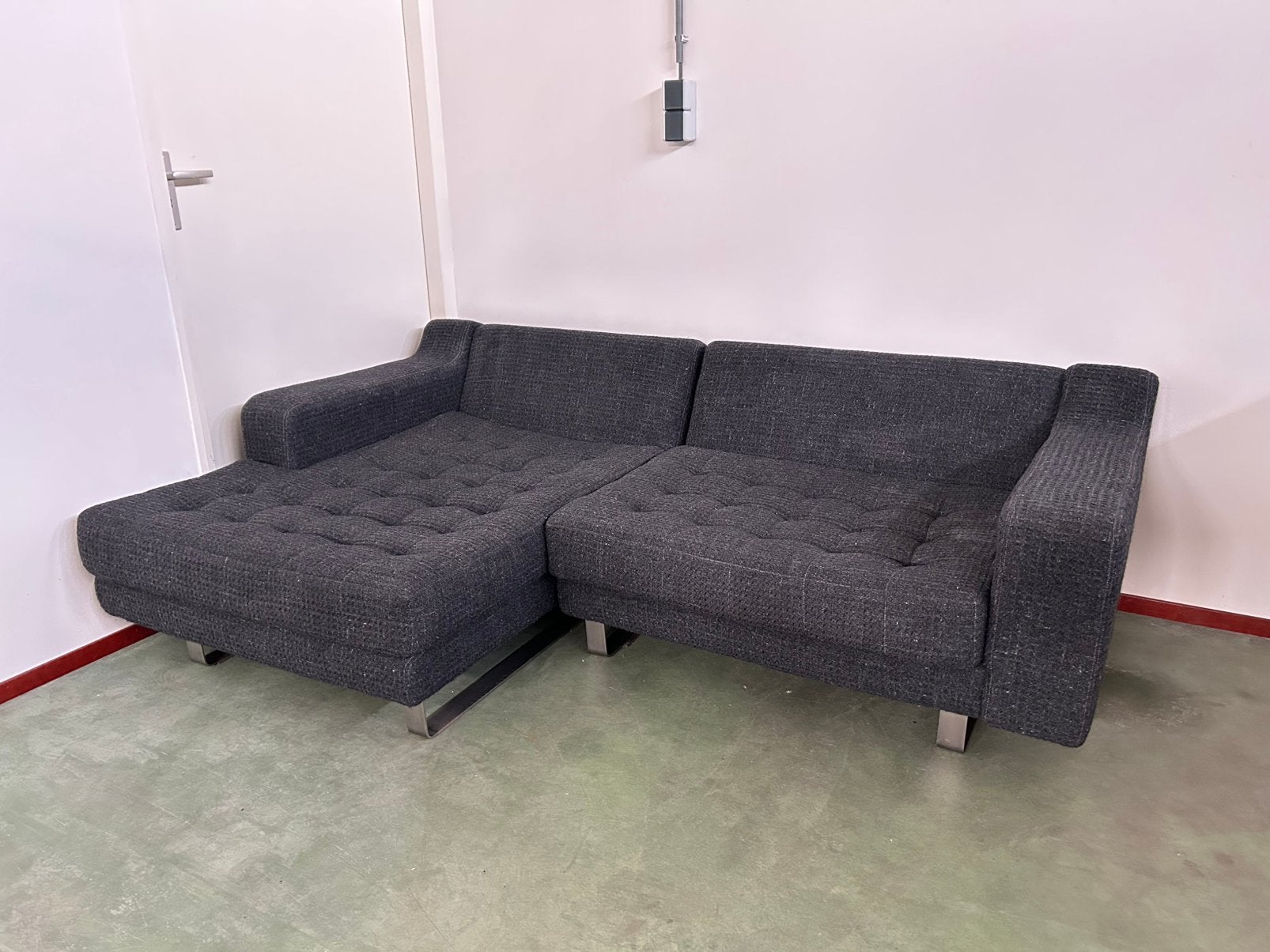 Antraciet design bank, Ophalen of Verzenden, Zo goed als nieuw, 75 tot 100 cm, 200 tot 250 cm