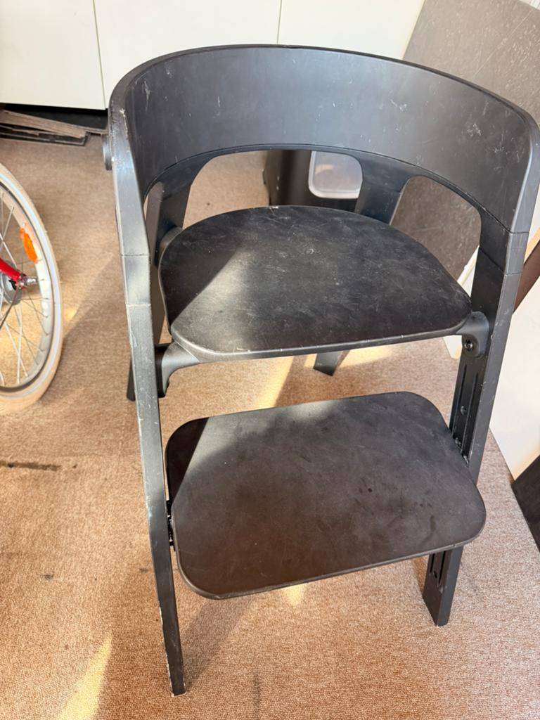 Stokke steps stoel zwart, Ophalen of Verzenden, Zo goed als nieuw, Meegroeistoel