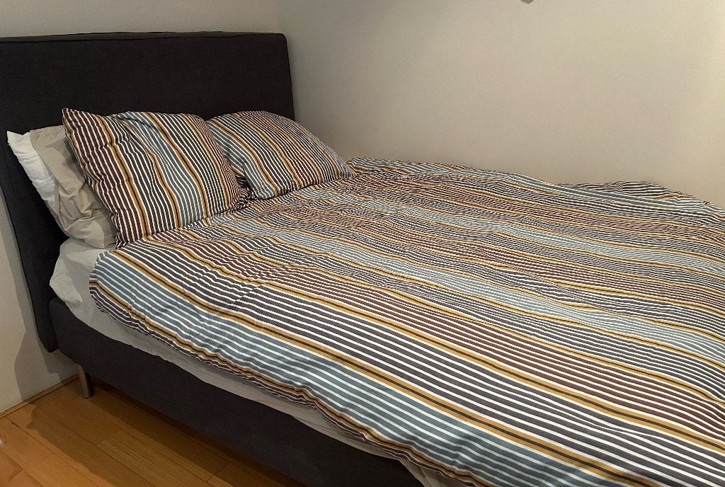 Free 140x200 ikea bed, Huis en Inrichting, Slaapkamer | Bedden, Ophalen, Gebruikt, Wit, Tweepersoons