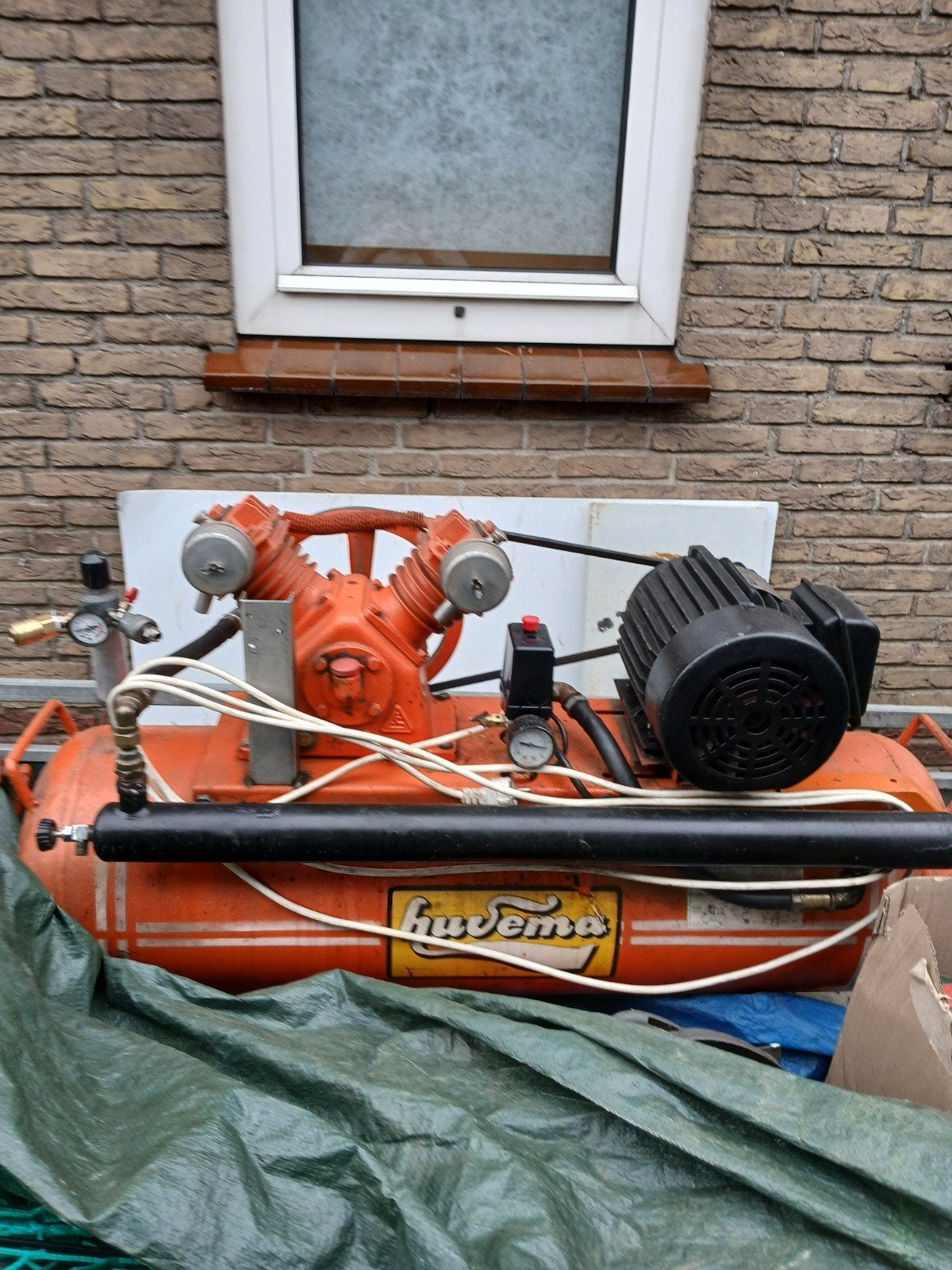 te koop compresor, Ophalen, Gebruikt, 6 tot 10 bar, Minder dan 200 liter/min
