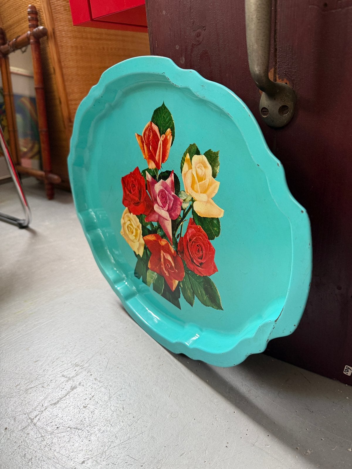 Brocante metalen dienblad, vintage serving plate, Gebruikt, I, Ophalen of Verzenden, Met afbeelding/tekst
