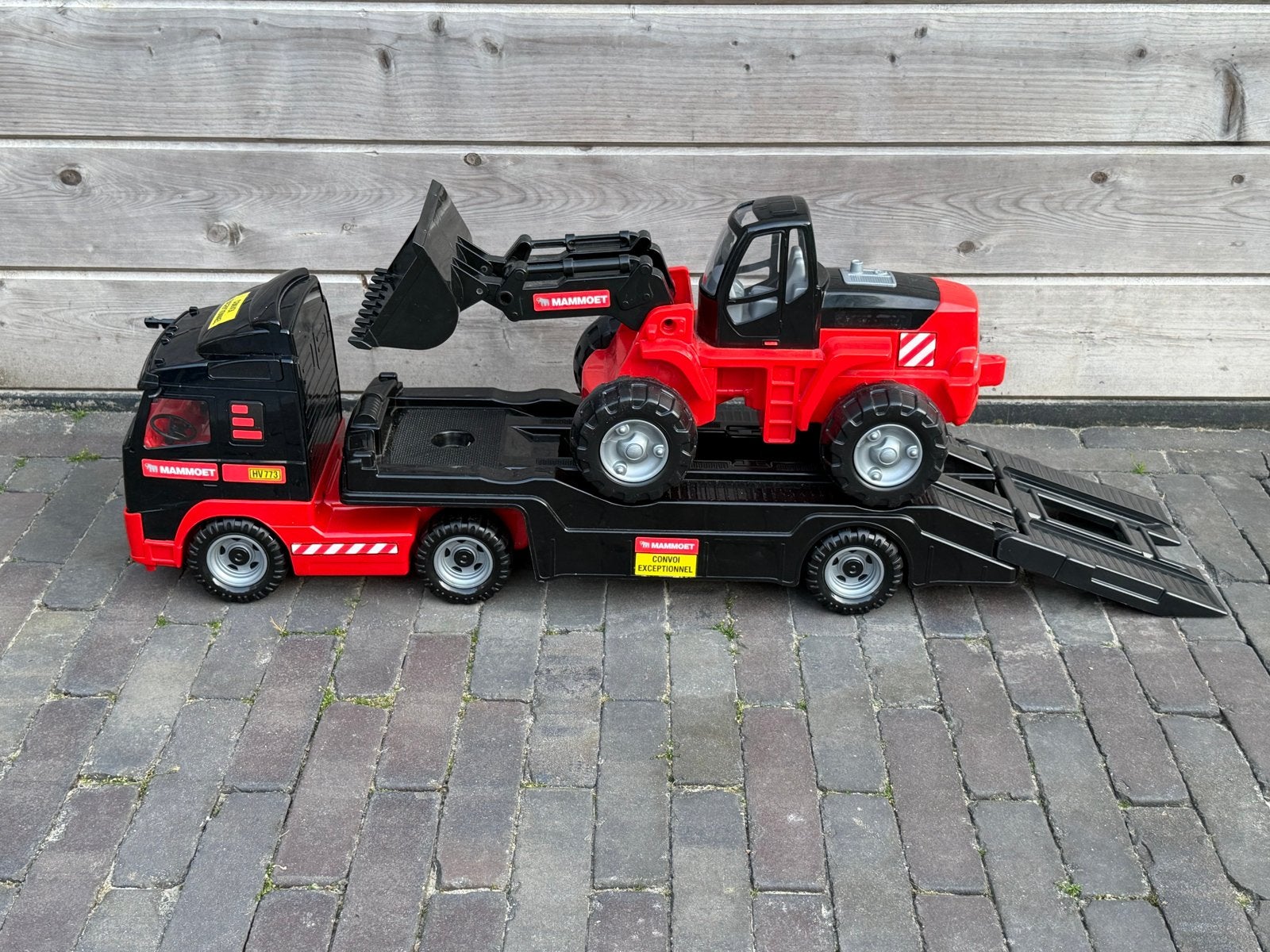 Mammoet vrachtwagen met shovel speelgoed, Ophalen, Gebruikt