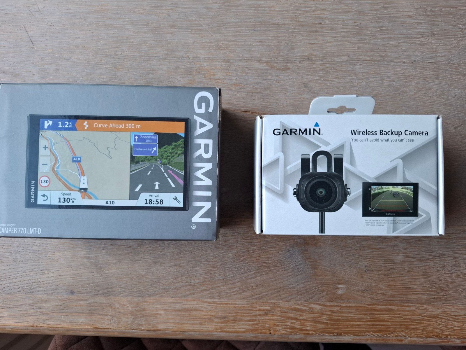 Garmin Camper 770 LMT-D navigatie met BC 30 camera, Ophalen of Verzenden, Zo goed als nieuw