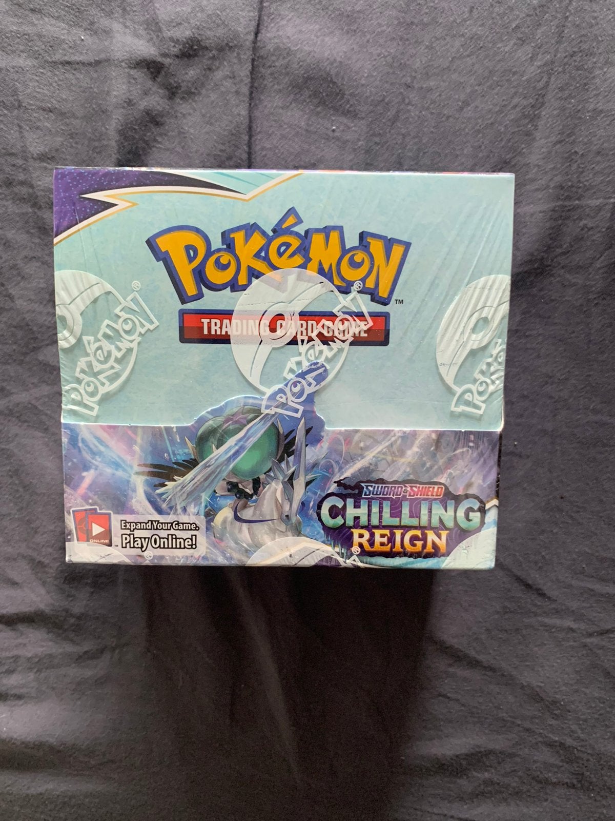 Chilling Reign boosterbox in goede staat!, Ophalen of Verzenden, Zo goed als nieuw, Boosterbox
