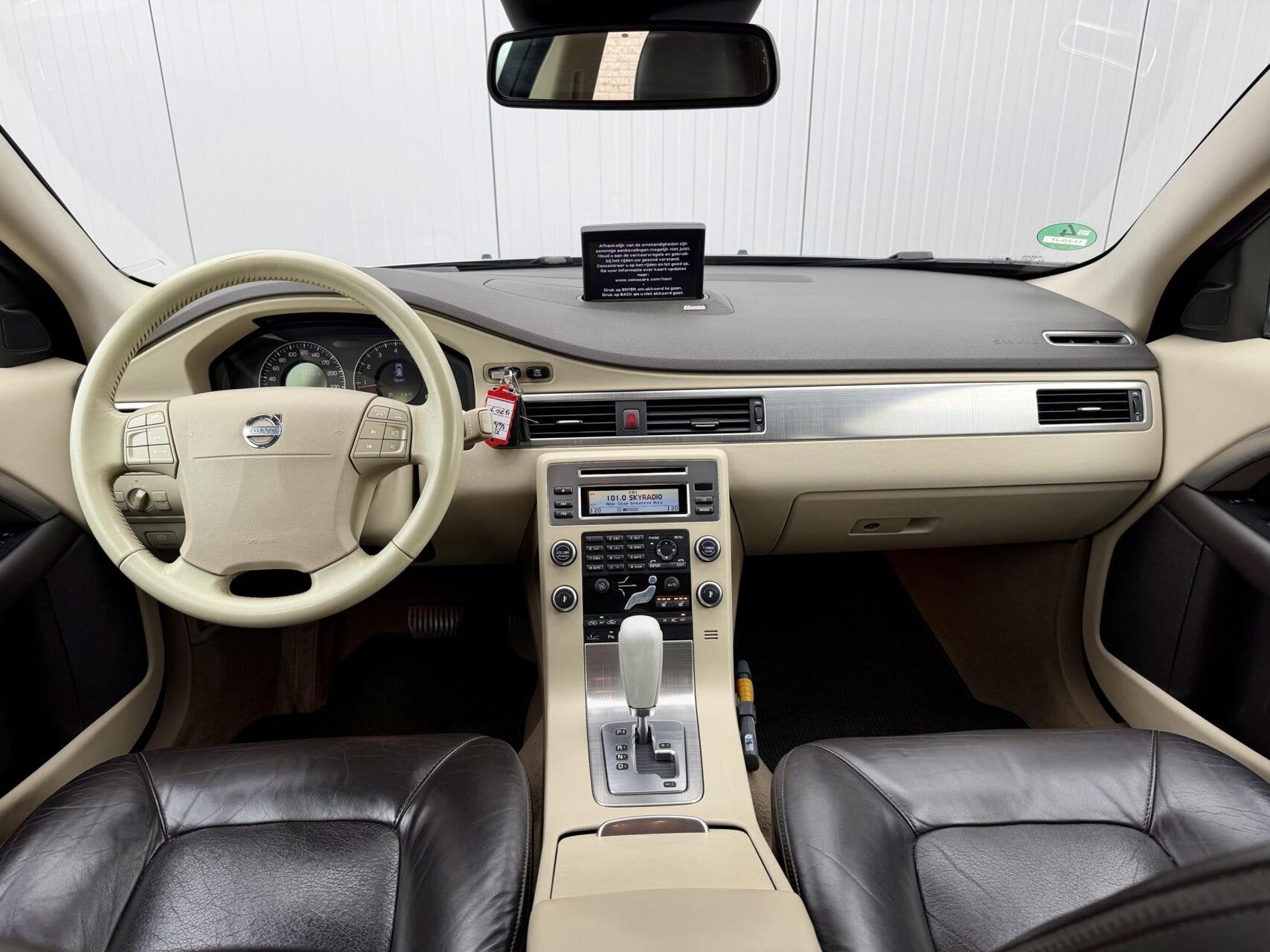Volvo XC70 3.2 AWD Summum | ACC | Keyless | Leder, Auto's, 238 pk, XC70, Vierwielaandrijving, 1729 kg