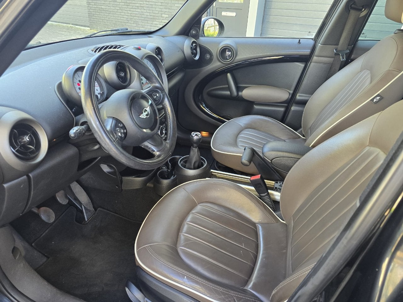 MINI Cooper COUNTRYMAN 1.6 Cooper Chili (bj 2011), Voorwielaandrijving, Gebruikt, 4 stoelen, Bedrijf