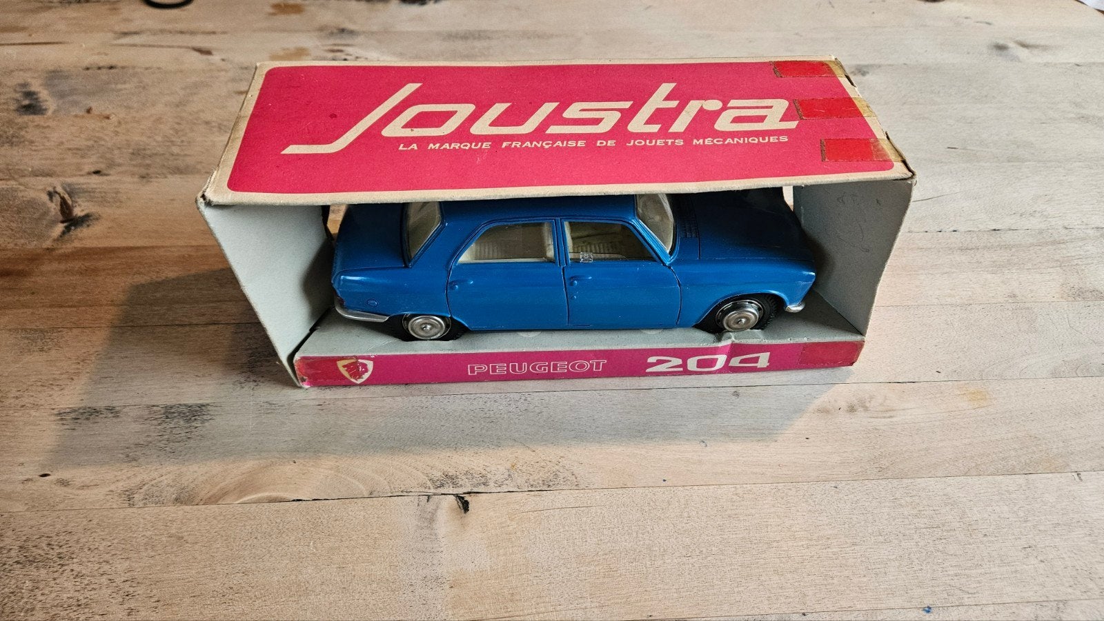 Peugeot 204 van Joustra in originele verpakking, Hobby en Vrije tijd, Ophalen of Verzenden, Zo goed als nieuw, Auto