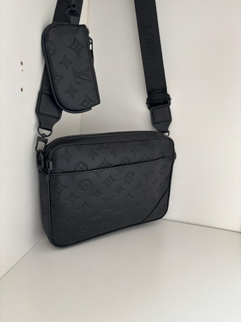 Louis vuitton Duo Messenger - Black Monogram, Ophalen of Verzenden, Zo goed als nieuw, Zwart, Leer