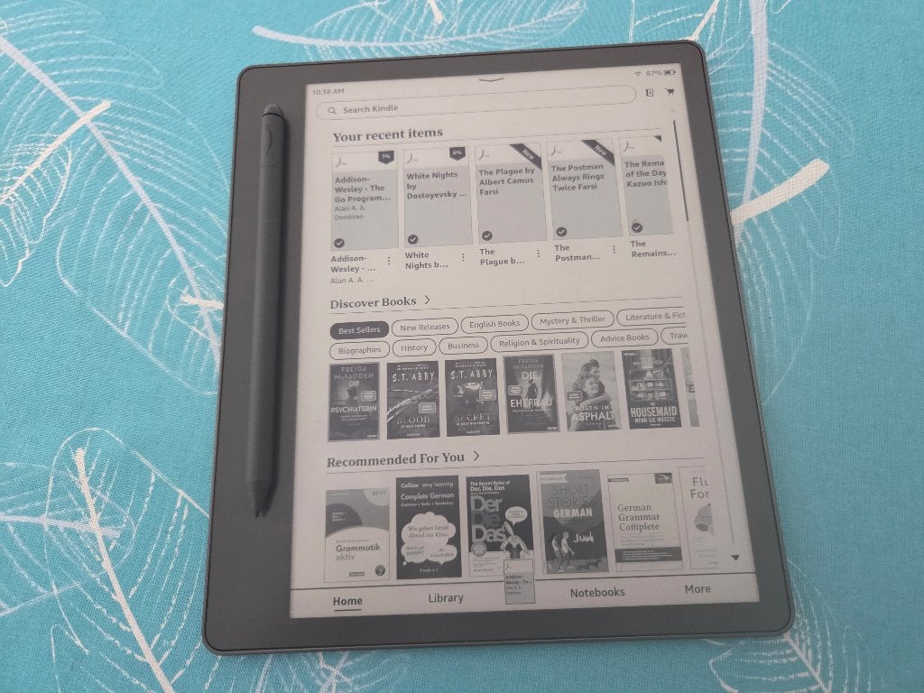 Amazon Kindle Scribe 2022, 64 GB, Premium Pen, Magnetic Case, Ophalen, Touchscreen, Kindle, Zo goed als nieuw