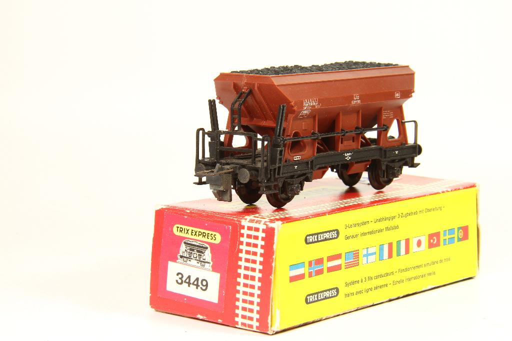 Trix Express 3449 zelflosser met lading, Hobby en Vrije tijd, Modeltreinen | H0, Zo goed als nieuw, Wagon, Gelijkstroom, Trix