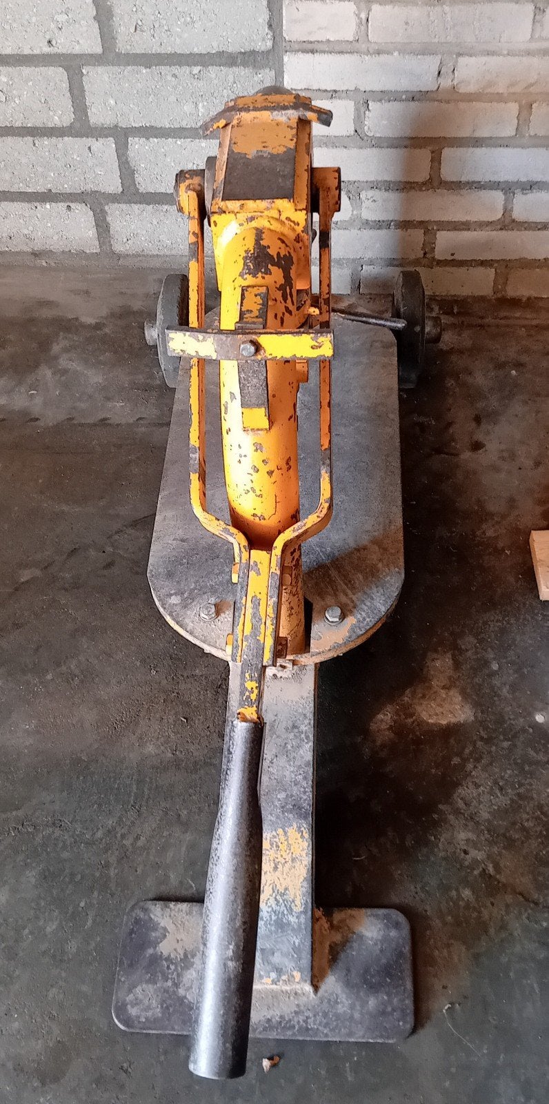 Robuuste tegelknipper met verlengstuk, Ophalen