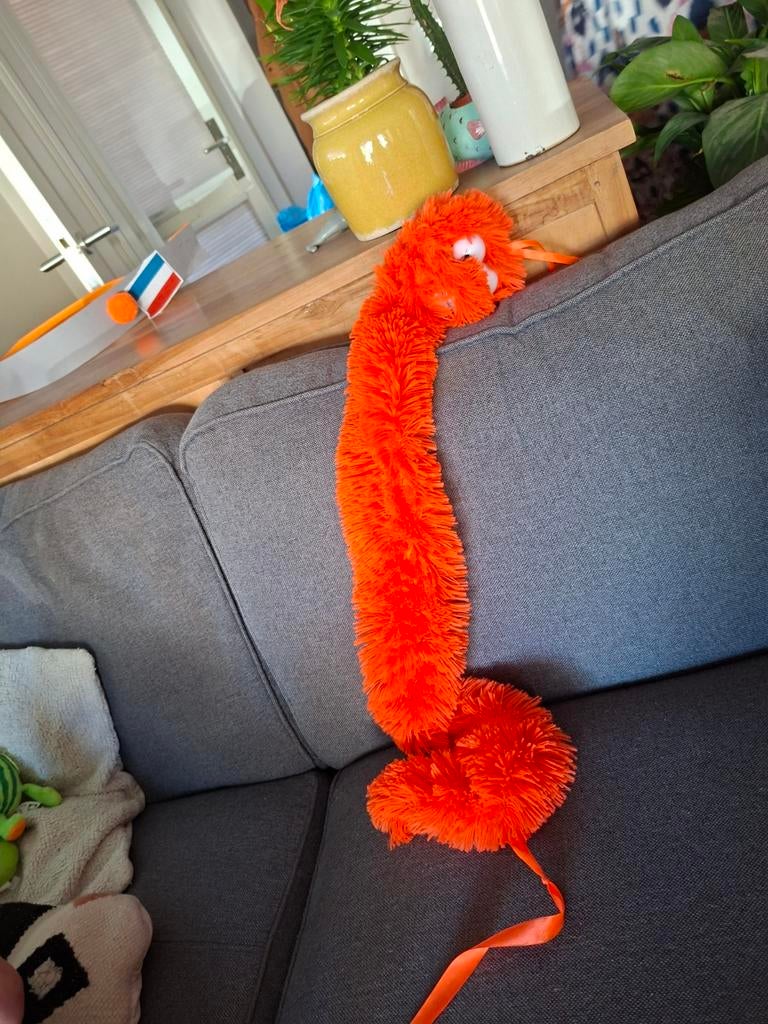 Grote Oranje Handpop - Worm van 1 Meter voor Jong en Oud, Kinderen en Baby's, Speelgoed | Poppen, Ophalen of Verzenden, Gebruikt