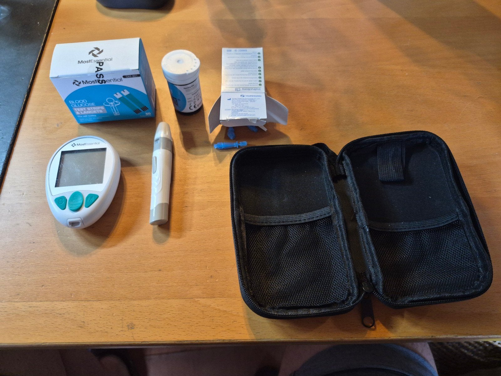 Glucose meter + toebehoren., Ophalen of Verzenden, Zo goed als nieuw
