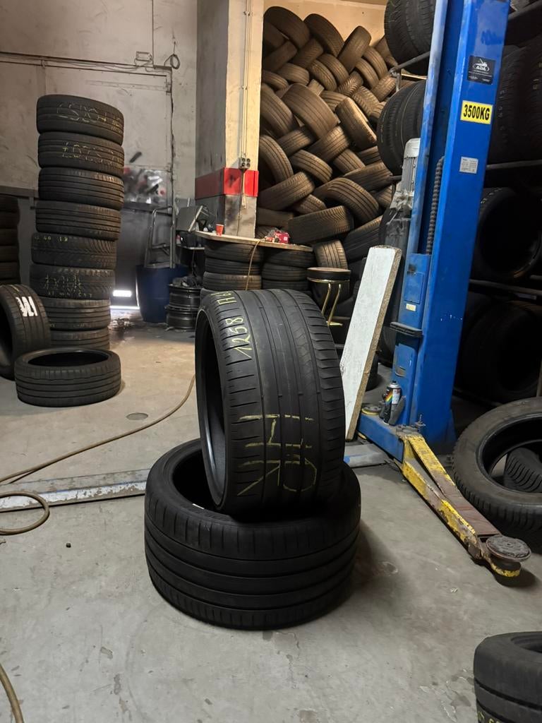 305/30R21 3053021 PİRELLİ 5mm (inc monteren), Auto-onderdelen, Banden en Velgen, Ophalen, Gebruikt, 21 inch, 305 mm
