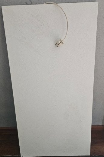 Verwarmingspaneel van 600 watt, 230 V, IP44, Ophalen of Verzenden, Zo goed als nieuw, Overige typen