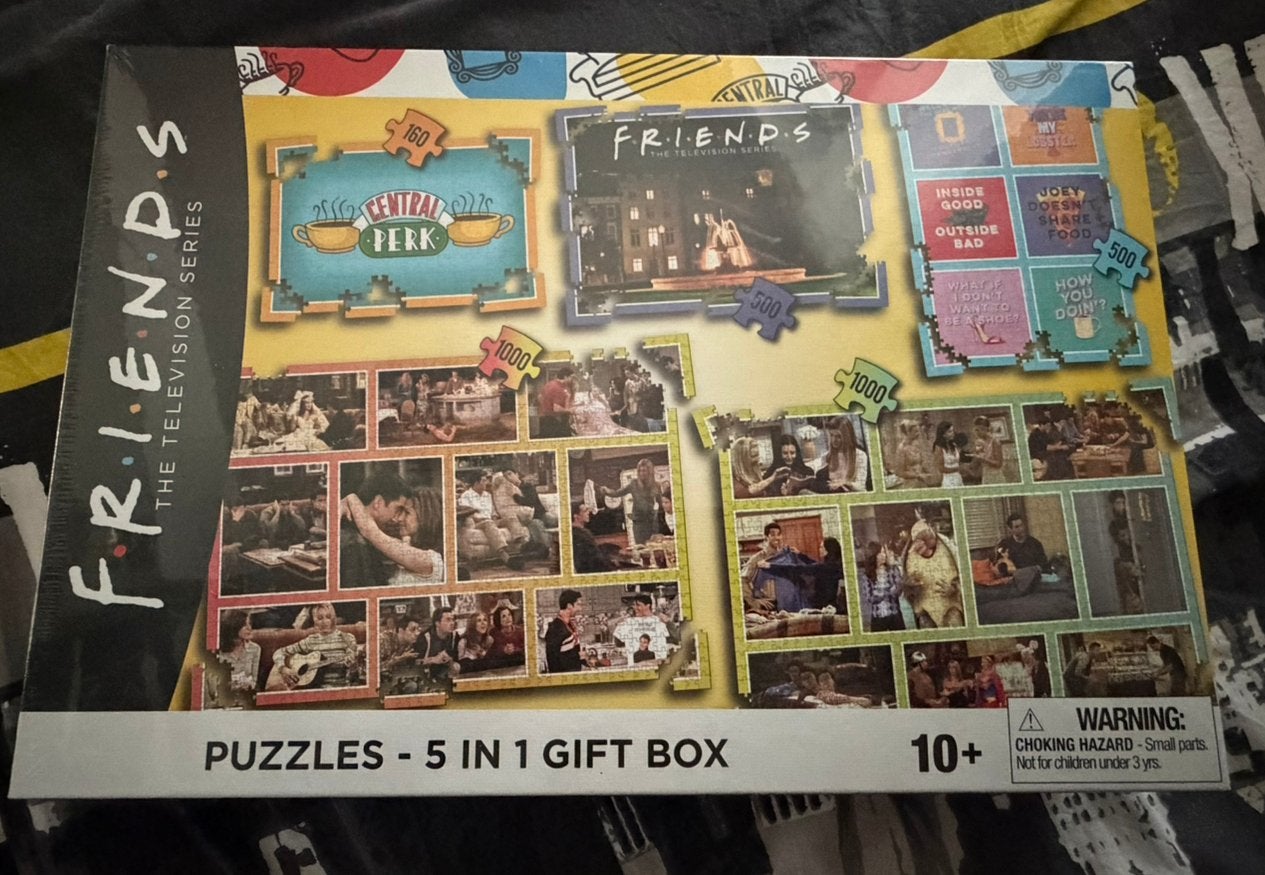 Friends 5 puzzels ongeopend, Ophalen of Verzenden, 500 t/m 1500 stukjes, Nieuw, Legpuzzel