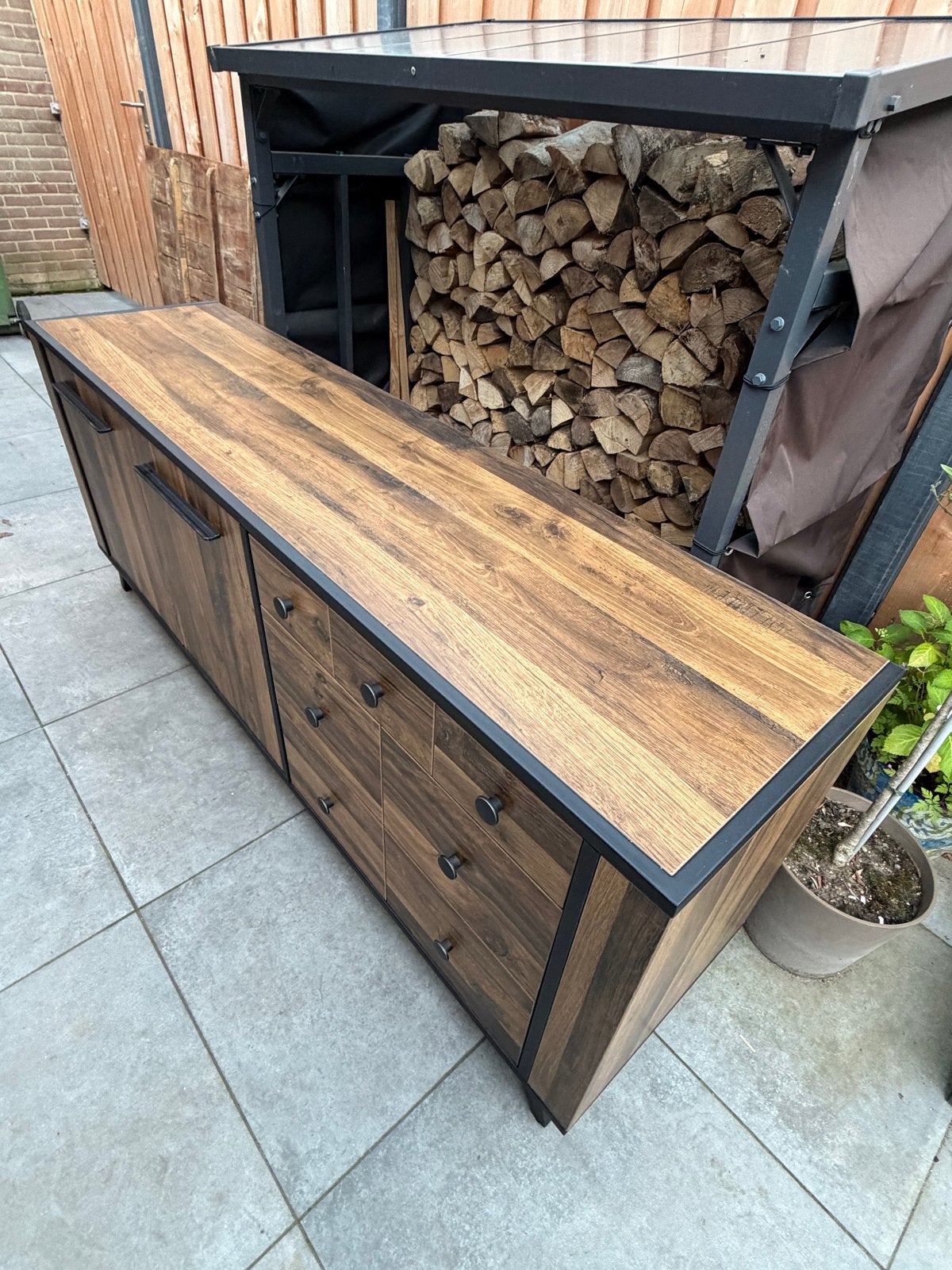 Dressoir met soft close lades en deuren - industrieel design, Ophalen, 150 tot 200 cm, Zo goed als nieuw, Met lade(s)