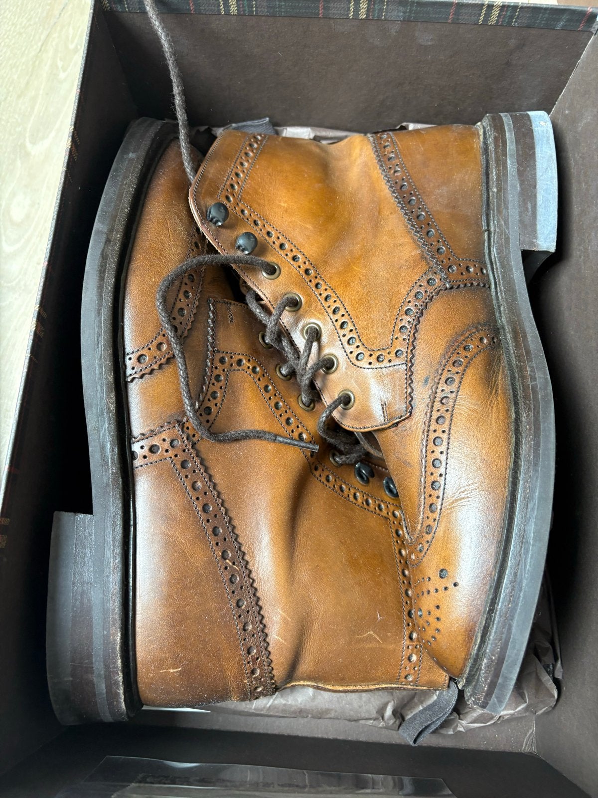 Hoge Church schoenen nieuw in doos, Ophalen of Verzenden, Nieuw, Bruin, Veterschoenen