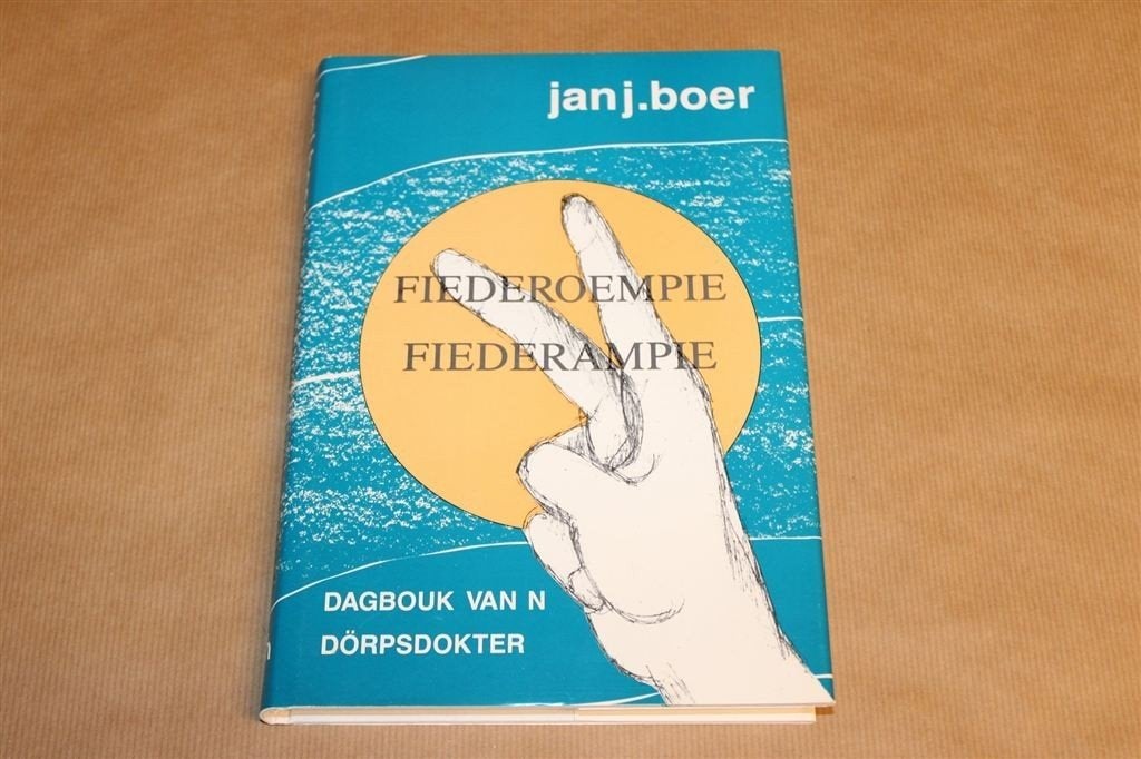 Fiederoempie fiederampie — Dagbouk van n dörpsdokter, Ophalen of Verzenden, Zo goed als nieuw, Noord-Brabant