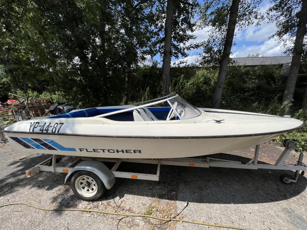 FLETCHER Arrowsport 150 (bj 1980), Watersport en Boten, Gebruikt, Polyester, Overige brandstoffen, 3 tot 6 meter