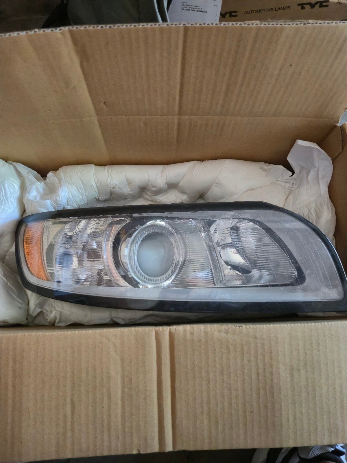 Volvo S40 II 2009 Koplamp Links - Dimlicht afstelling defect, Ophalen of Verzenden, Volvo