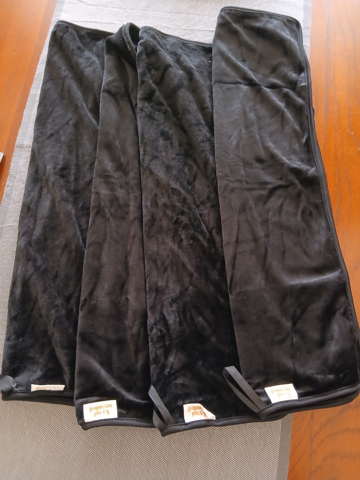 Nieuwe superzachte bamboe (gasten)handdoekjes – Kynd Mynded, Verzenden, Handdoek, Nieuw, Overige merken