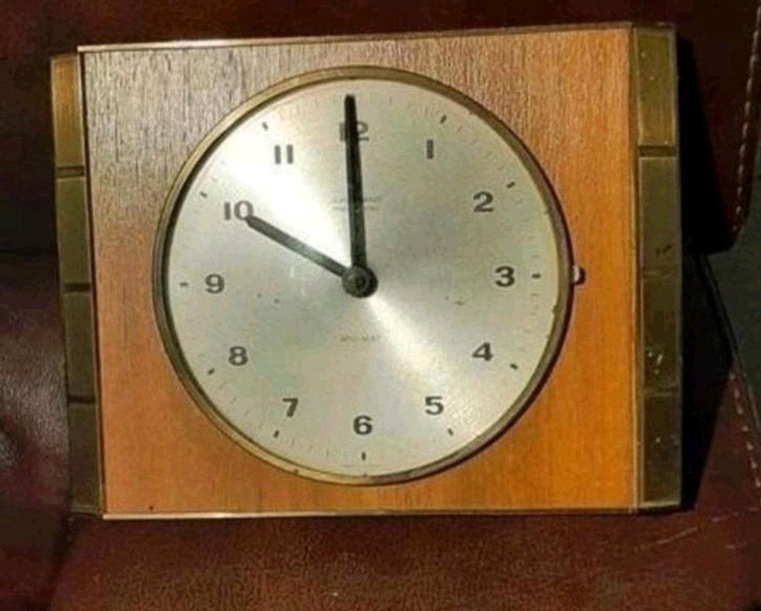 Vintage Junghans muur klok, Ophalen of Verzenden