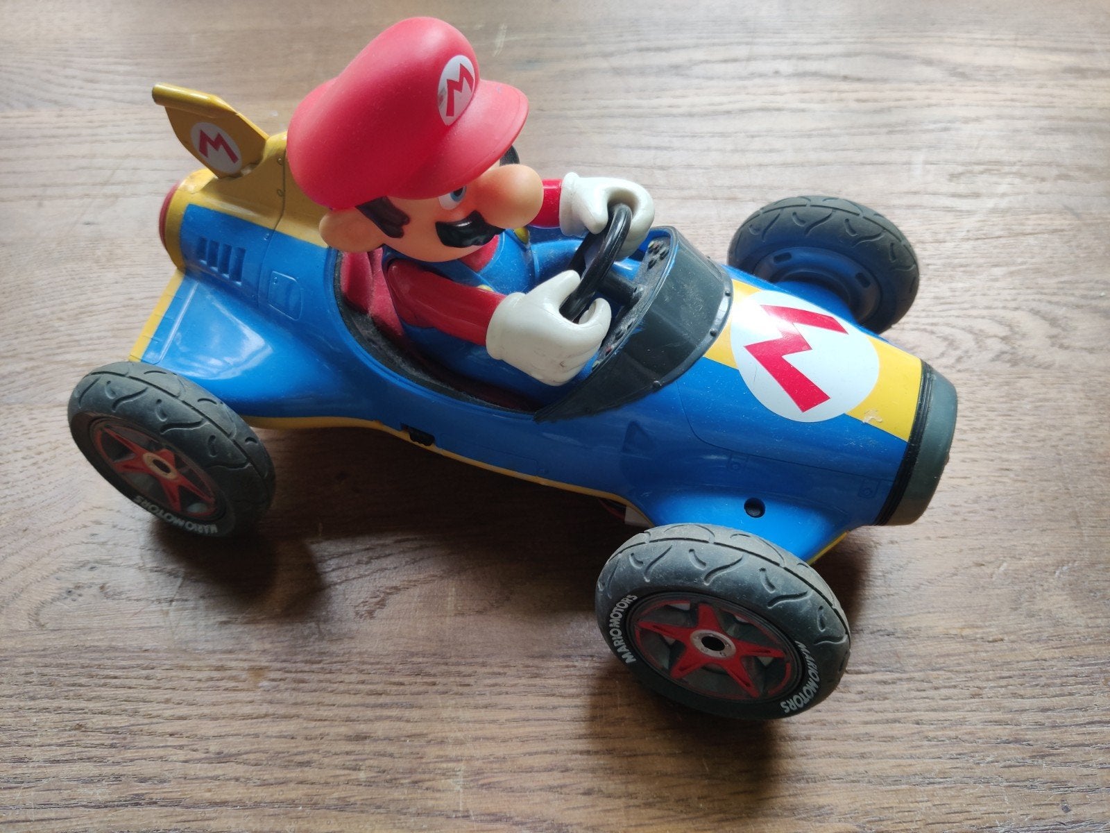 Mario Kart RC auto - Mario Motors, Ophalen of Verzenden, Gebruikt, Afstandsbediening