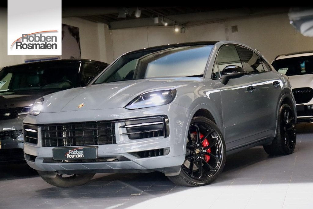Porsche Cayenne Coupé 3.0 E-Hybrid Artic|PANO|22inch|Displa, Auto's, Porsche, Automaat, Gebruikt, 2995 cc, 4 stoelen