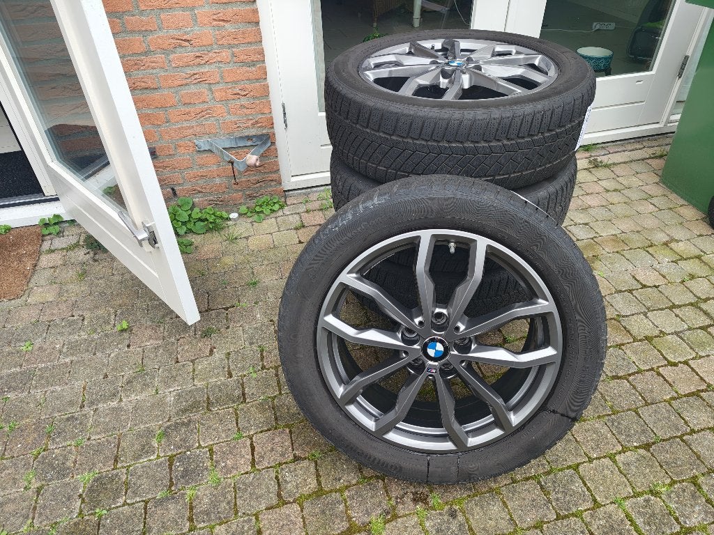 Originele BMW 18”  X1 F48 711m + Continental Winter Contact, Auto-onderdelen, Banden en Velgen, Velg(en), Winterbanden, 18 inch