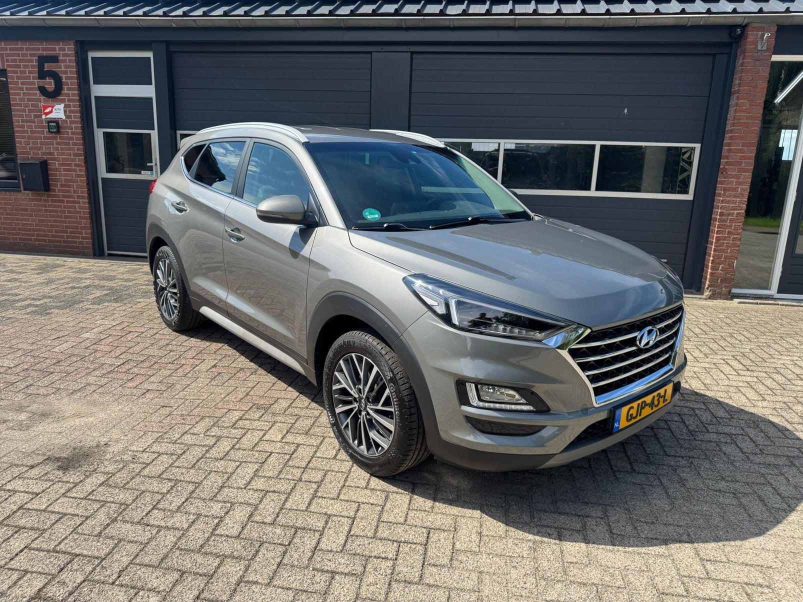 Hyundai Tucson 1.6 T-gdi 177pk 2019 1900KG|LED|CARPLAY|LEER, Voorwielaandrijving, 4 cilinders, 1445 kg, Leder
