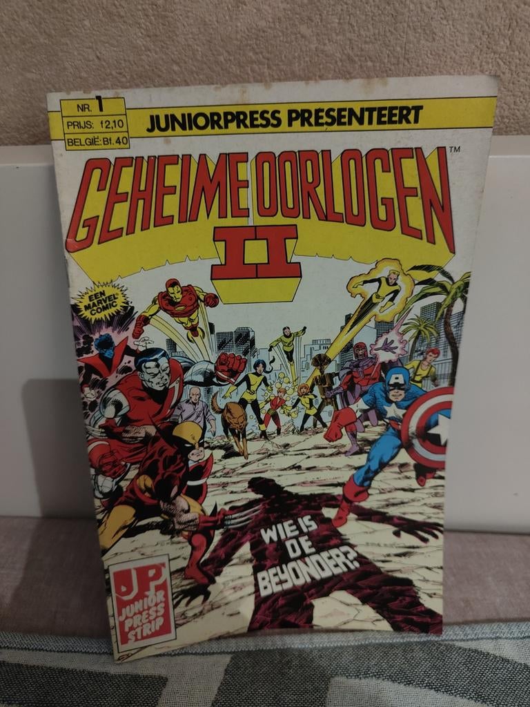 Geheime Oorlogen II - Juniorpress Presenteert Nr. 1, Boeken, Strips | Comics, Amerika, Ophalen of Verzenden, Jim Shooter, Gelezen