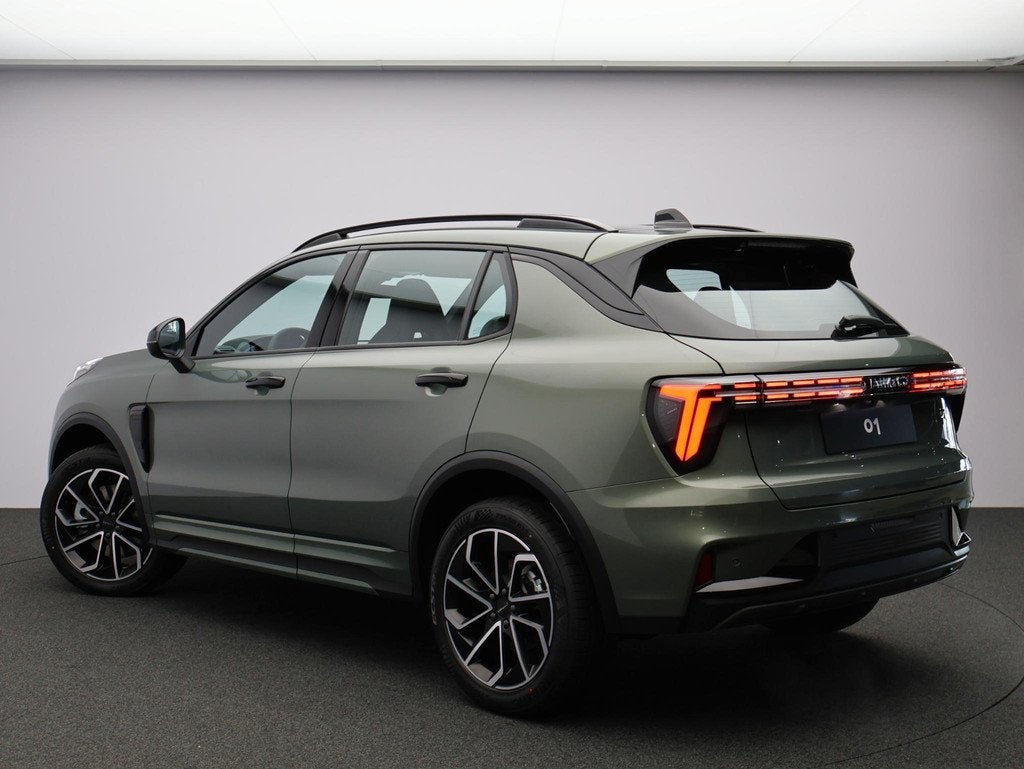 Lynk & Co 01 1.5 Core VOORRAADACTIE! € 43145.- VOOR € 36, Euro 6, 4 cilinders, Alcantara, Plug-in hybride