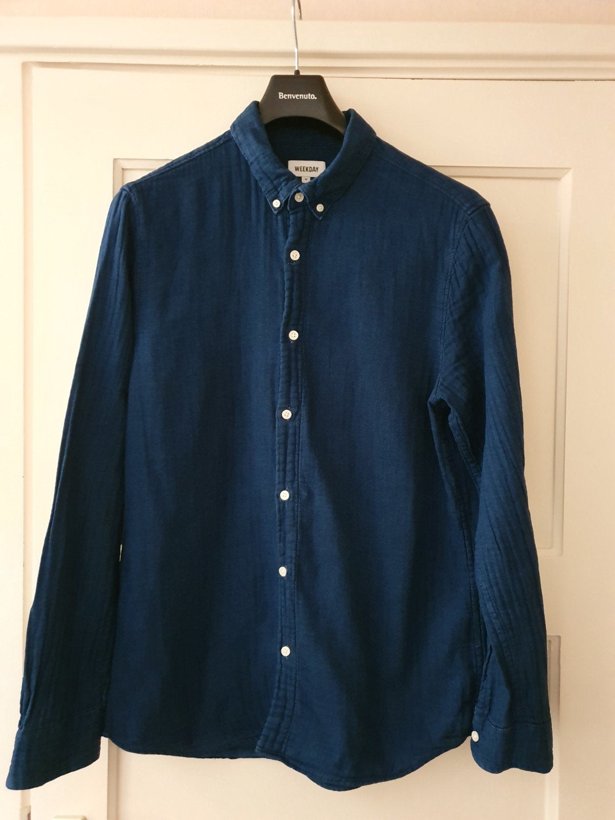 Weekday overhemd maat M, Blauw, Zo goed als nieuw, Weekday, Halswijdte 39/40 (M)