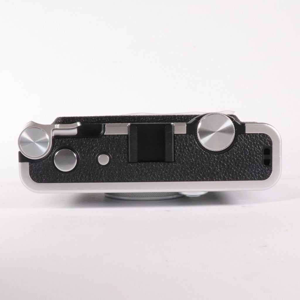 Fujifilm Instax Mini 90 Neo Classic - ZGAN, Fujifilm, Zo goed als nieuw, Support@fujifilm.com, FUJIFILM Corporation
7-3 Akasaka 9-chome
Minato-ku, Tokyo 107-0052
Japan