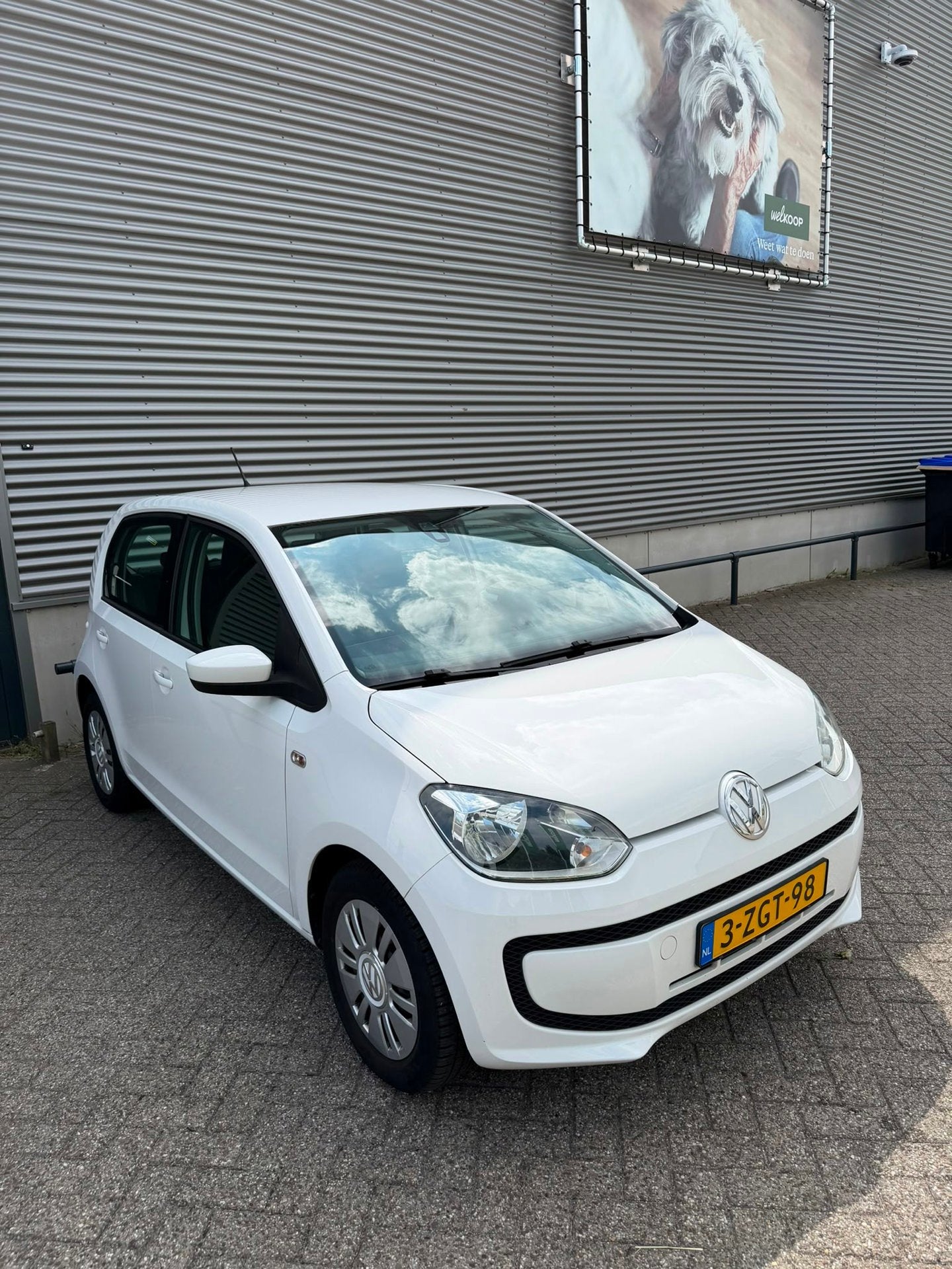 Volkswagen Up! / Apk / Nieuwe koppeling / 5Deurs / Navigatie, Auto's, Voorwielaandrijving, Gebruikt, Up!, 840 kg