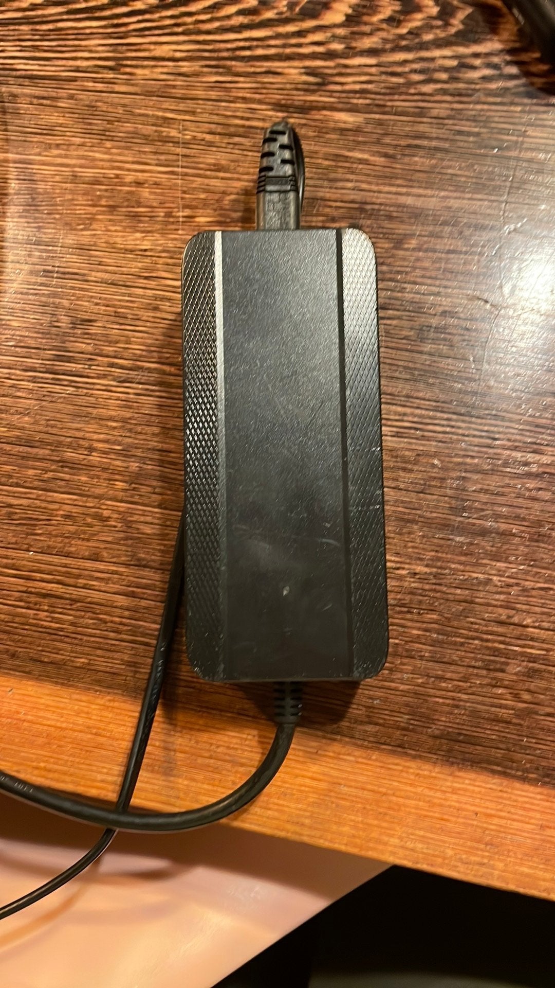 Super 73 oplader, Zo goed als nieuw