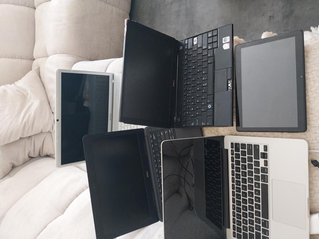 Diverse laptops en tablets - Gebruikt, Computers en Software, Windows Laptops, Gebruikt, 13 inch, SSD, Onbekend, 8 GB, Qwerty
