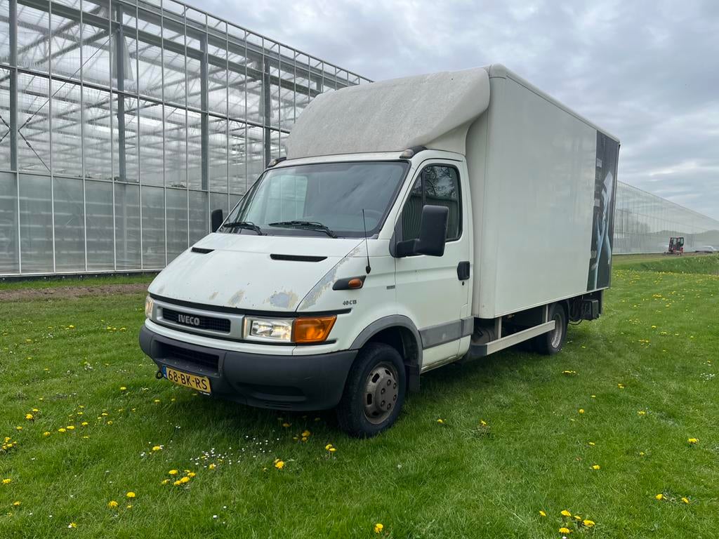 Iveco Daily 40.C.12 Euro 3 2003, Auto's, Bestelauto's, Achterwielaandrijving, 4 cilinders, Wit, Origineel Nederlands