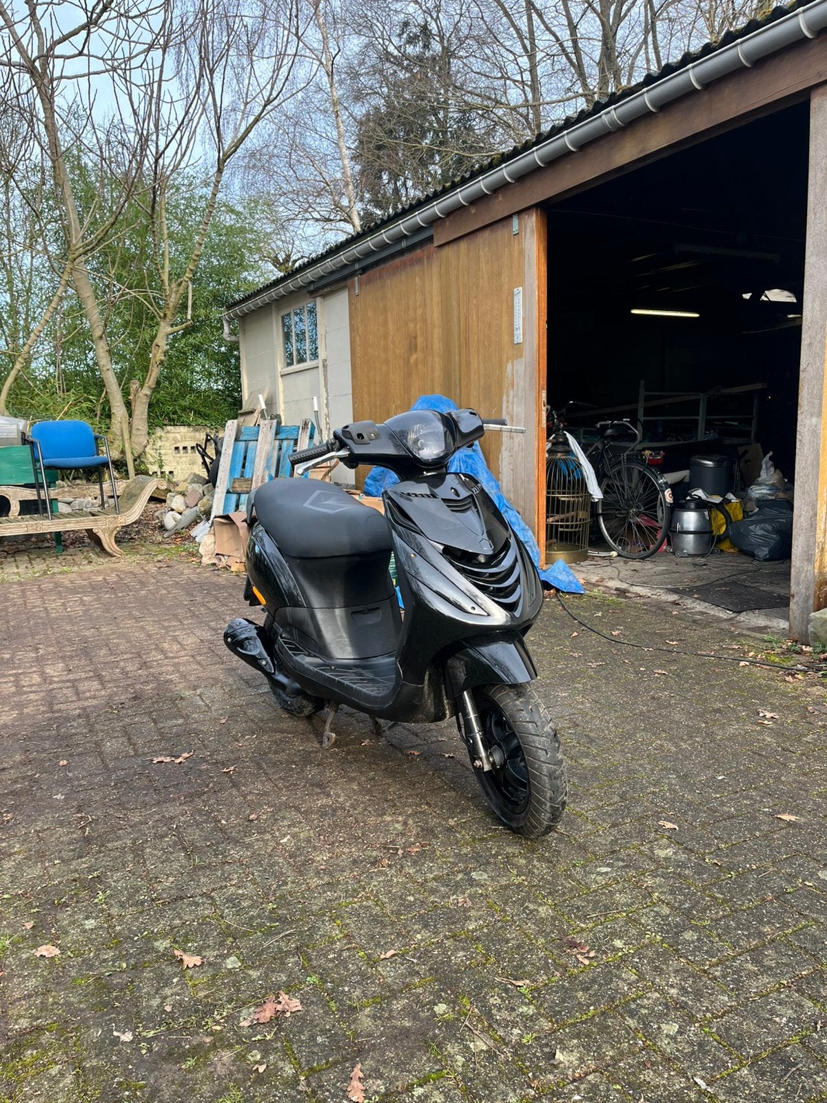 Zip 2t 50cc SPOTPRIJS‼️‼️‼️(opknapper), Fietsen en Brommers, Scooters | Piaggio, Ophalen of Verzenden, Zo goed als nieuw, Benzine