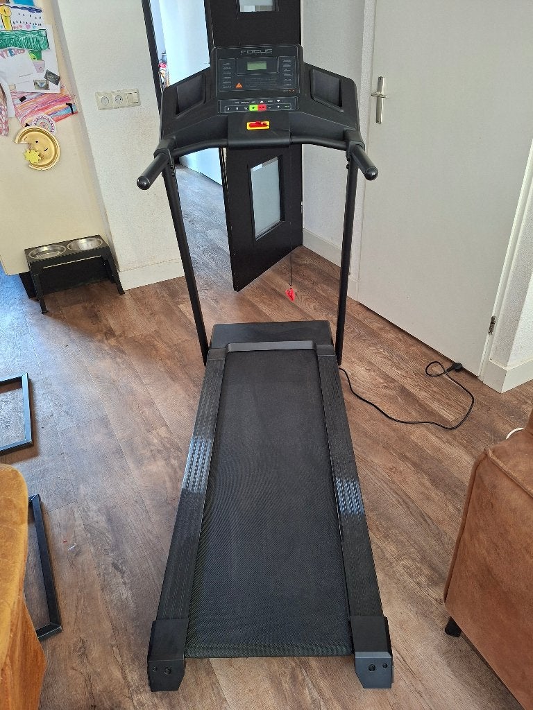 Loopband Focus Fitness Jet 1.4, Sport en Fitness, Fitnessapparatuur, Ophalen, Zo goed als nieuw, Metaal, Loopband