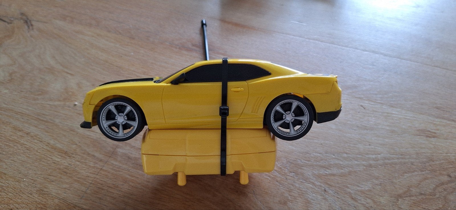 Chevrolet Camaro RC Auto - Geel, Overige merken, Auto, 1:32 tot 1:50, Ophalen of Verzenden
