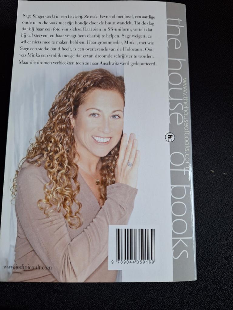 Jodi Picoult - De verhalenvertelster, Jodi Picoult, Wereld overig, Ophalen of Verzenden, Zo goed als nieuw