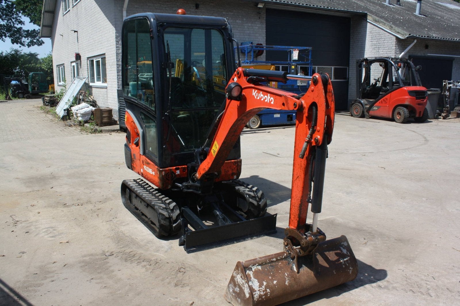 1,7tonner minigraver te huur, Ophalen of Verzenden