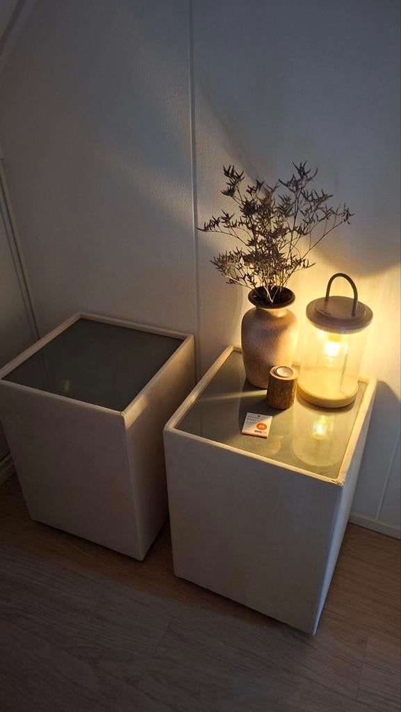 Nieuwe Hockers Bodo van Totaal Bed - Set van 2, Nieuw, Ophalen of Verzenden, Modern, Overige materialen