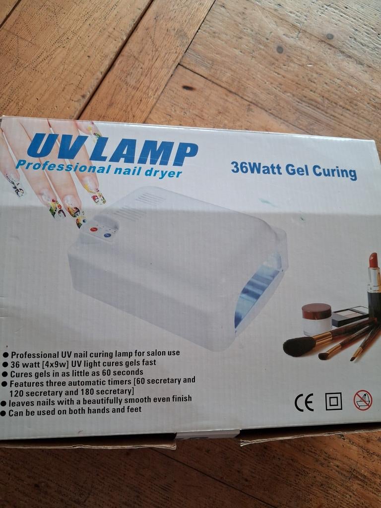 UV Lamp 36 Watt voor nagels - Professionele nageldroger, Wit, Nieuw, Ophalen of Verzenden, Handen en Nagels